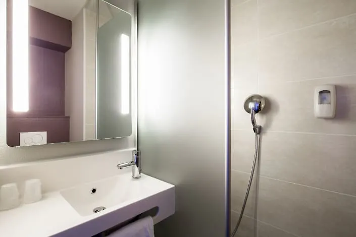 B&B HOTEL Bollène 2*,  Francia