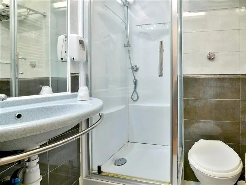 B&B Hotel Bollene